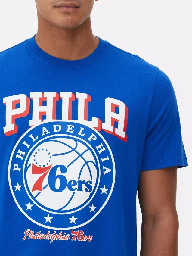 NBA Philadelphia 76ers Grafik-T-Shirt