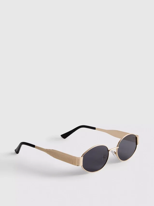 Ovale Sonnenbrille