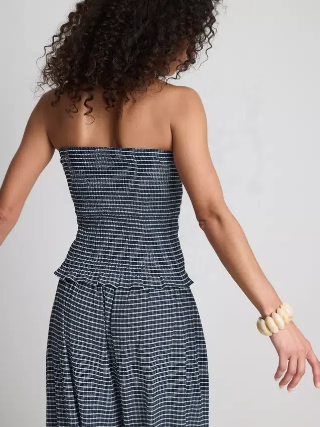 Paula Echevarría Bandeau-Top mit Rüschen im Gingham-Muster