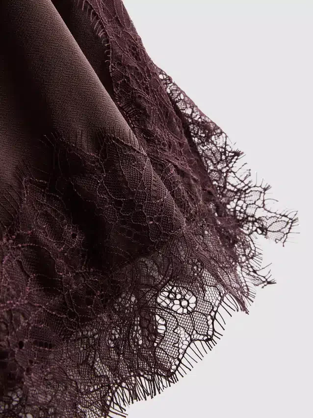 Paula Echevarría Cami-Top mit Satin-Spitzenbesatz