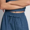 Paula Echevarría – Crinkle-Hose mit weitem Bein