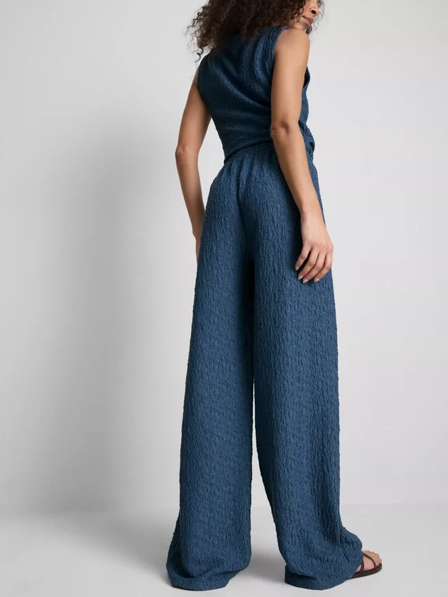 Paula Echevarría – Crinkle-Hose mit weitem Bein
