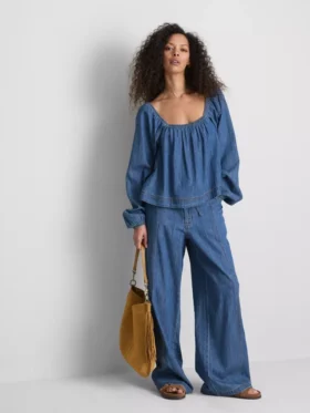 Paula Echevarría Denim-Top mit Puffärmeln