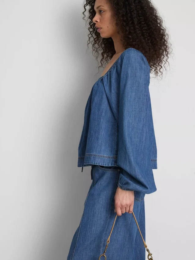 Paula Echevarría Denim-Top mit Puffärmeln