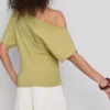 Paula Echevarría – gerafftes schulterfreies Top