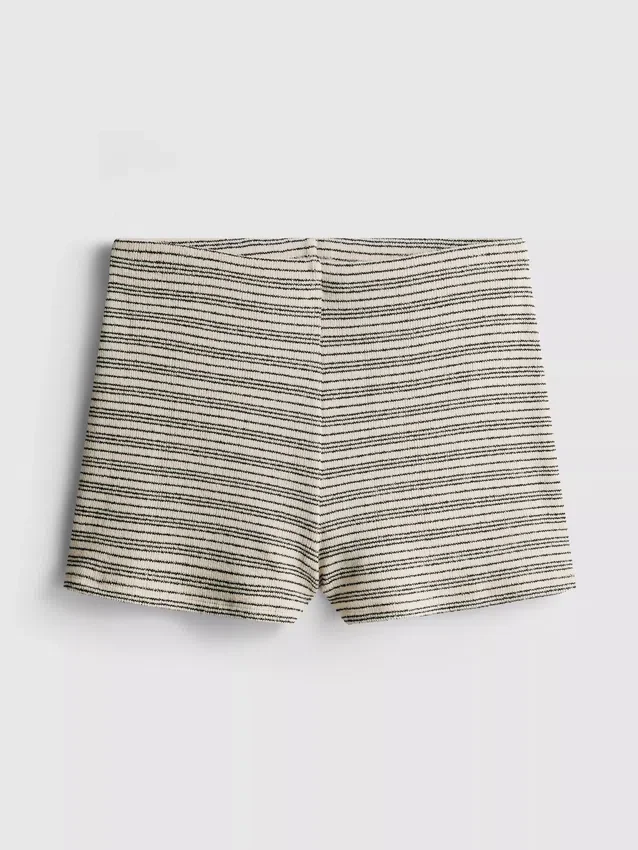 Paula Echevarría gestreifte Mini-Shorts aus Strick