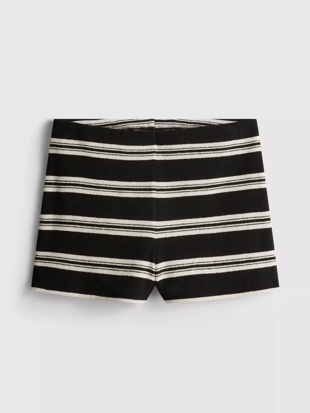 Paula Echevarría gestreifte Mini-Shorts aus Strick