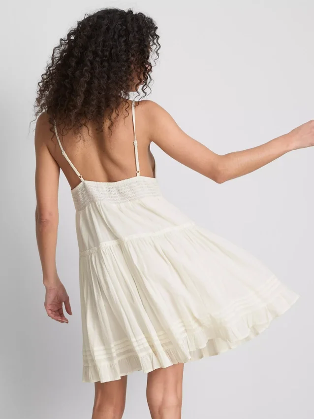 Paula Echevarría Minikleid mit Spitzenbesatz und Rüschen