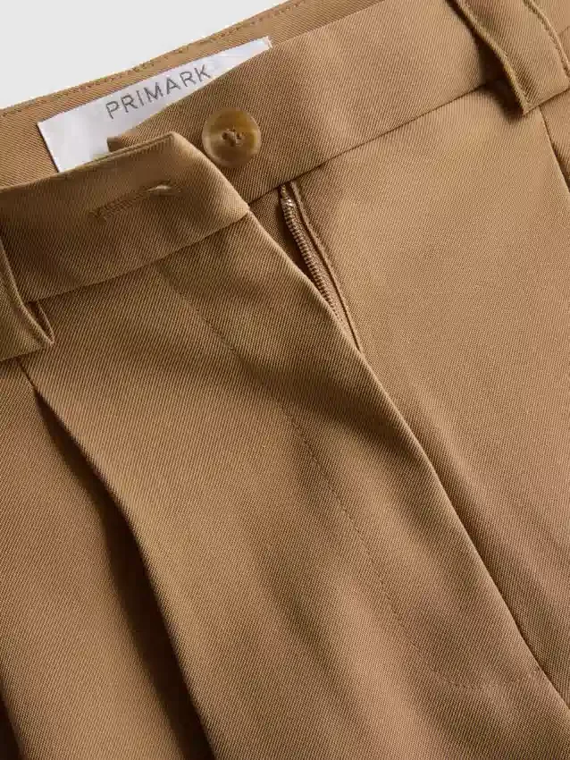 Paula Echevarría – plissierte Bermudashorts