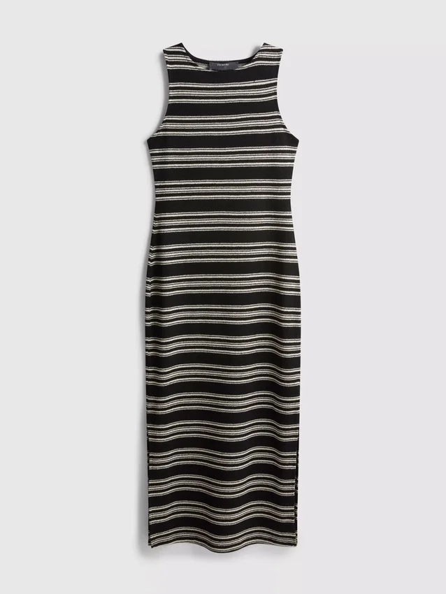 Paula Echevarría – ärmelloses, figurbetontes Midaxi-Kleid