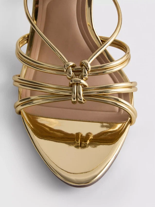 Paula Echevarría Sandalen mit geknotetem Absatz