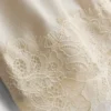 Paula Echevarría Shorts mit Spitzenbesatz