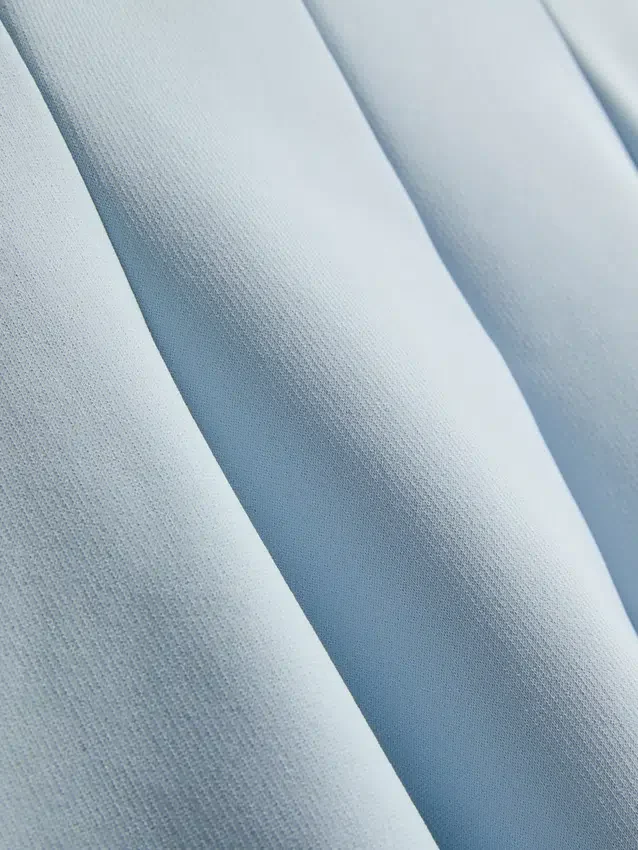 Peplum-Top aus Krepp mit Herzausschnitt