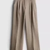 Plissierte Hose mit weitem Bein