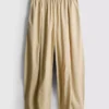 Plissierte Hosen mit weitem Bein in Papieroptik
