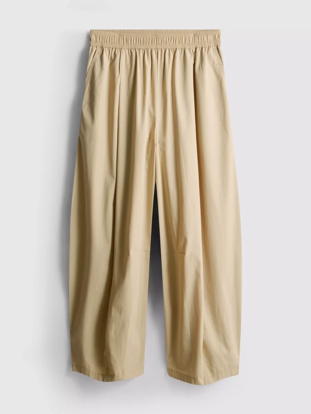 Plissierte Hosen mit weitem Bein in Papieroptik