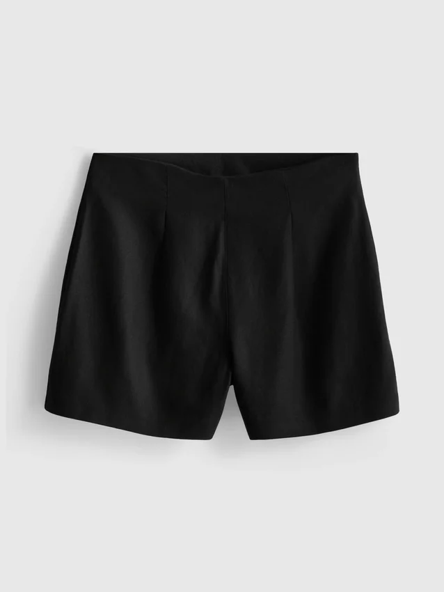 Plissierte Shorts aus Leinenmischung