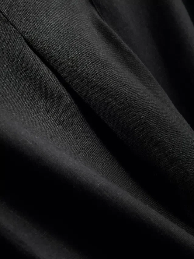 Plissierte Shorts aus Leinenmischung