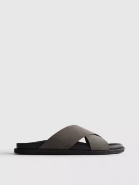 Pool-Slipper mit gekreuzten Riemen