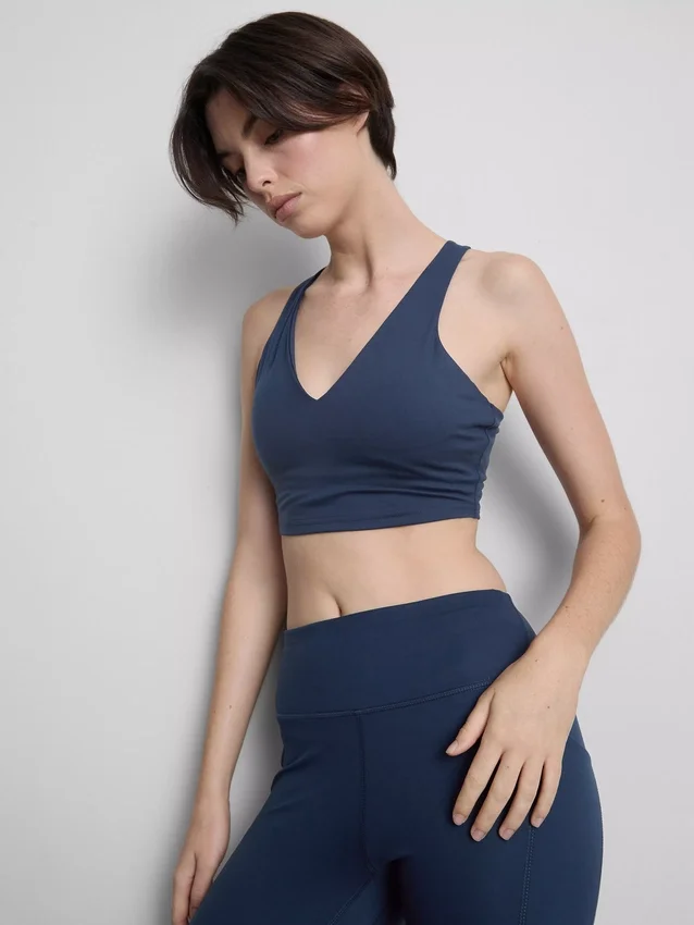 Racer-Active-Crop-Top mit V-Ausschnitt
