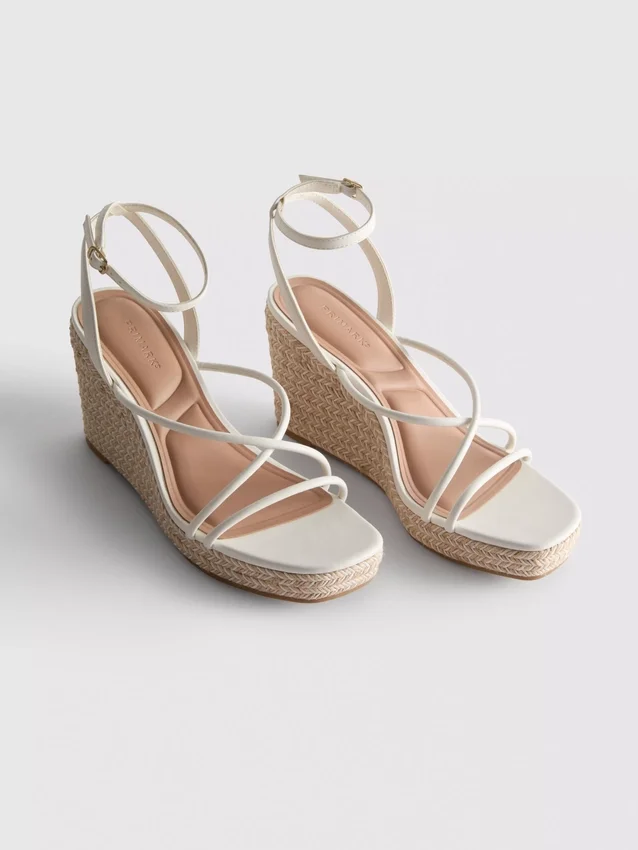 Riemchen-Espadrilles mit Keilabsatz
