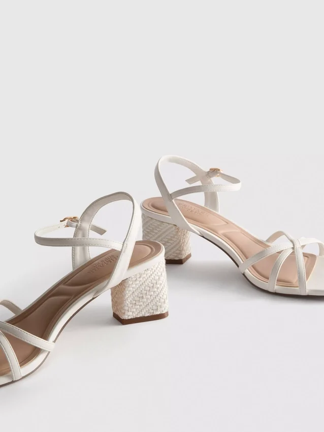 Riemchensandalen mit Blockabsatz