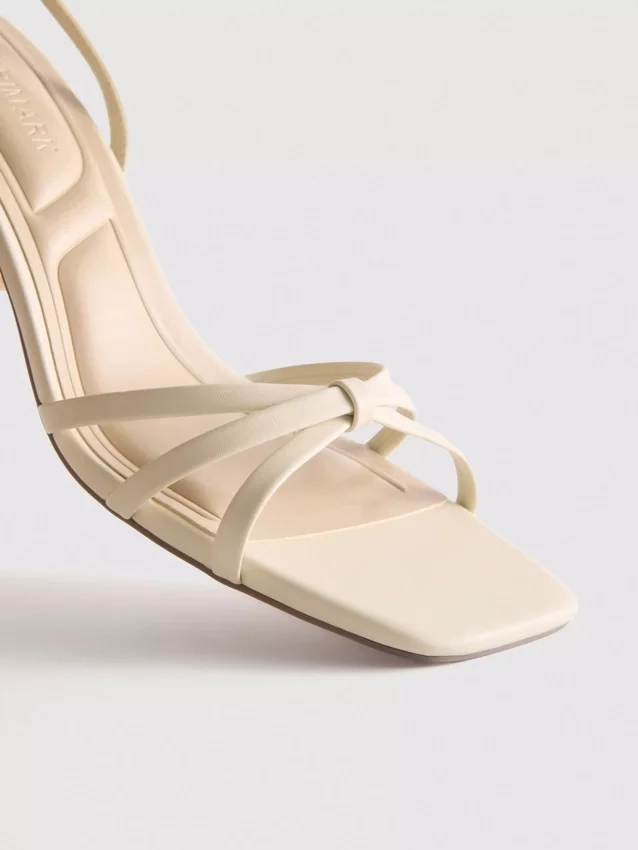 Riemchensandalen mit Blockabsatz