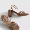 Riemchensandalen mit Strasssteinen und High Heels