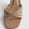 Riemchensandalen mit Strasssteinen und High Heels