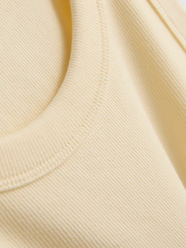 Ripp-Tanktop mit Racerback aus baumwollreichem Material