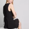 Ärmelloses Minikleid mit V-Ausschnitt