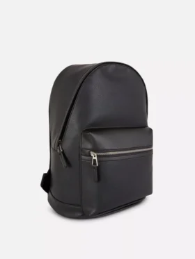 Rucksack aus Kunstleder