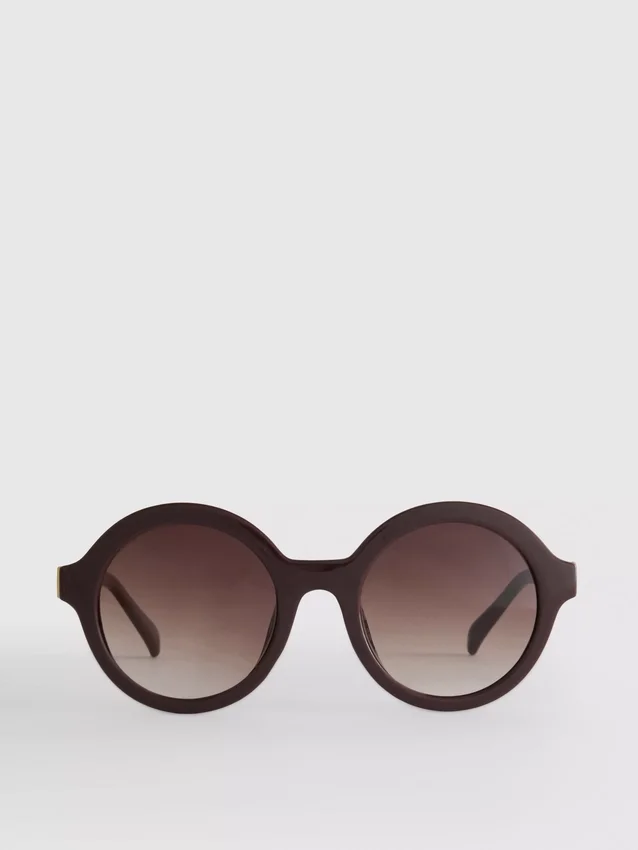 Runde getönte Sonnenbrille