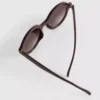 Runde getönte Sonnenbrille