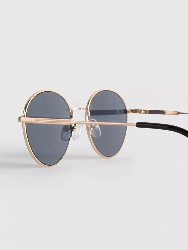 Runde Sonnenbrille aus Metall