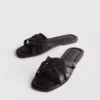 Sandalen aus Kunstleder mit geflochtenem Design