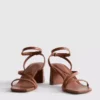 Sandalen mit Blockabsatz in breiter Passform