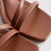 Sandalen mit Blockabsatz in breiter Passform