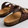 Sandalen mit doppeltem Riemen und Fussbett im Leopardenmuster