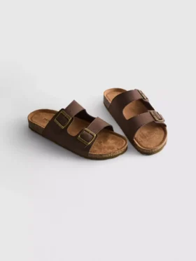 Sandalen mit doppeltem Schnallenriemen