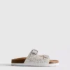 Sandalen mit doppeltem Schnallenverschluss und Verzierungen
