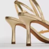 Sandalen mit High Heels in weiter Passform und Blumenmuster aus Strasssteinen