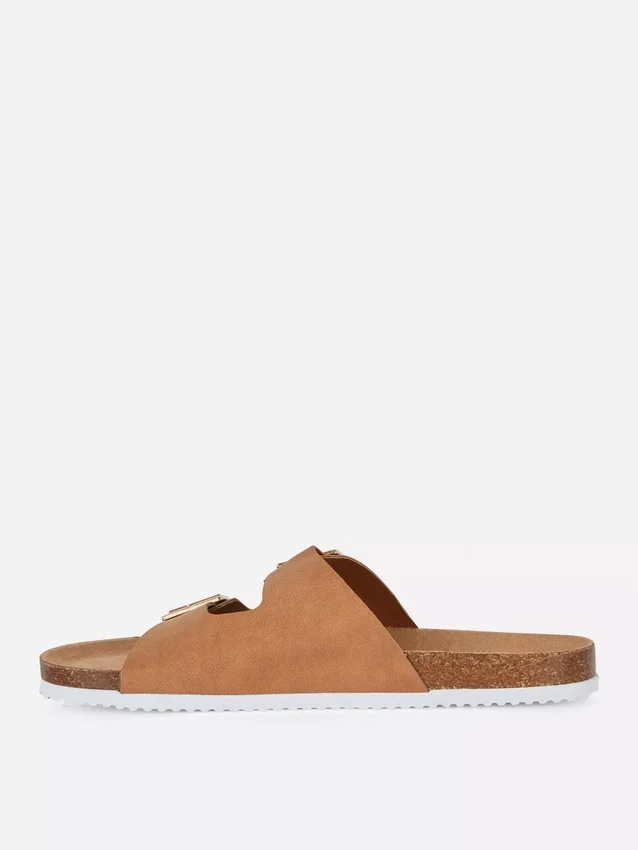 Sandalen mit zwei Riemen und Schnalle