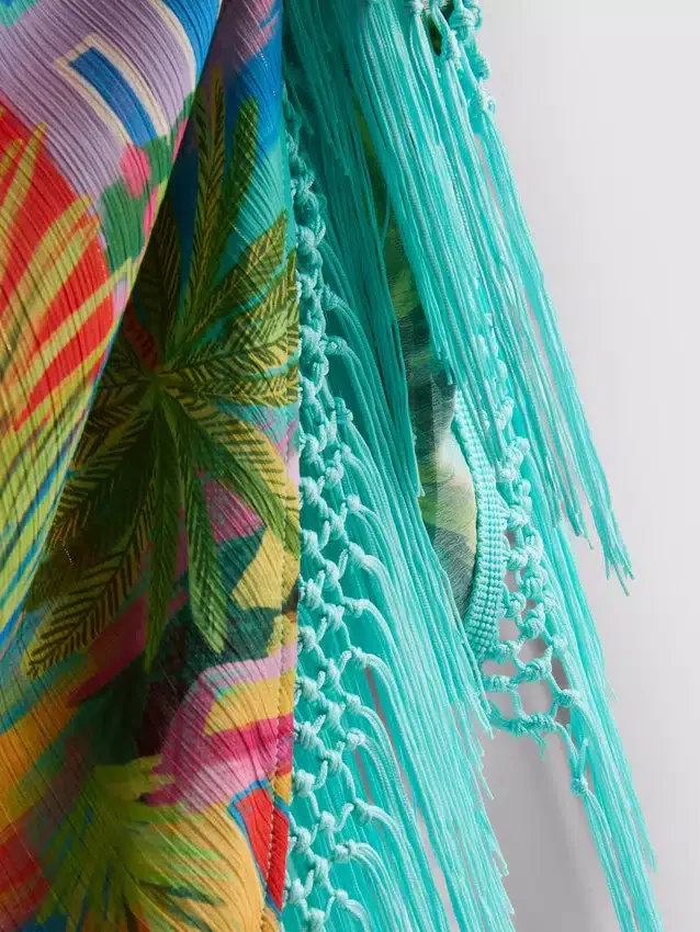 Sarong mit Fransen und tropischem Print