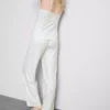 Schlafanzug mit bedrucktem Satin-Cami-Top und Schleife