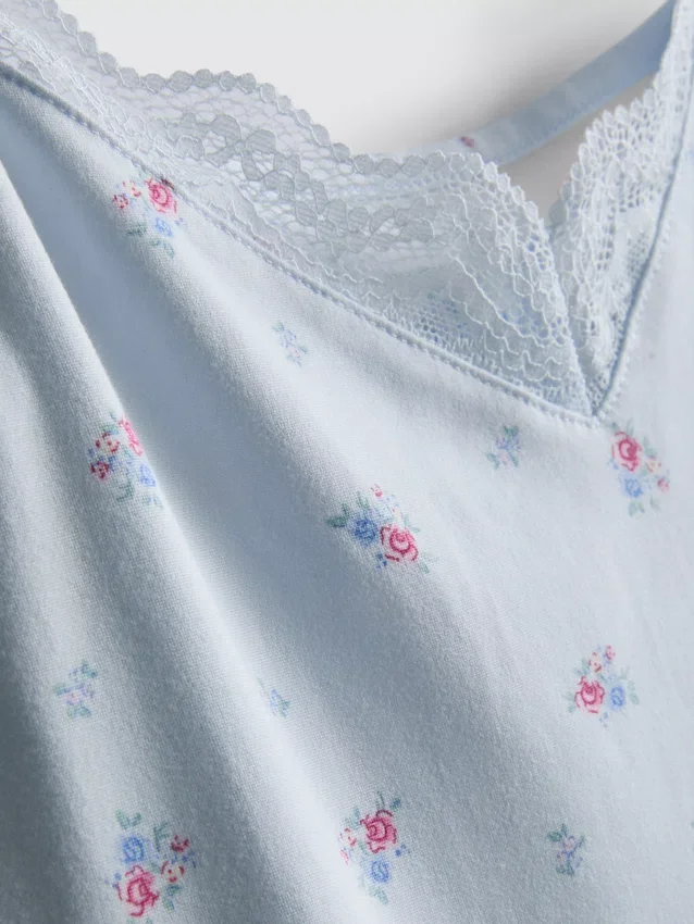 Schlafanzug mit bedrucktem Top und Shorts