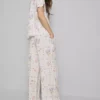 Schlafanzughose mit weitem Bein und Blumenmuster