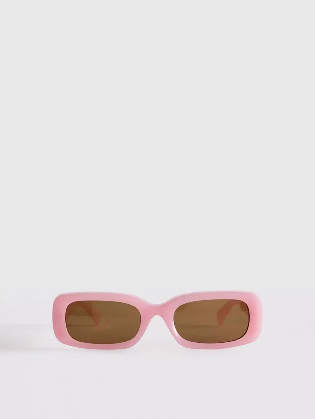 Schlanke rechteckige Sonnenbrille
