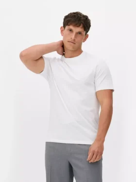 Schmal geschnittenes Stretch-T-Shirt