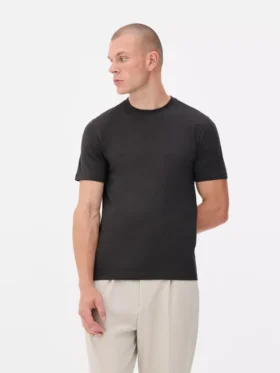 Schmal geschnittenes Stretch-T-Shirt